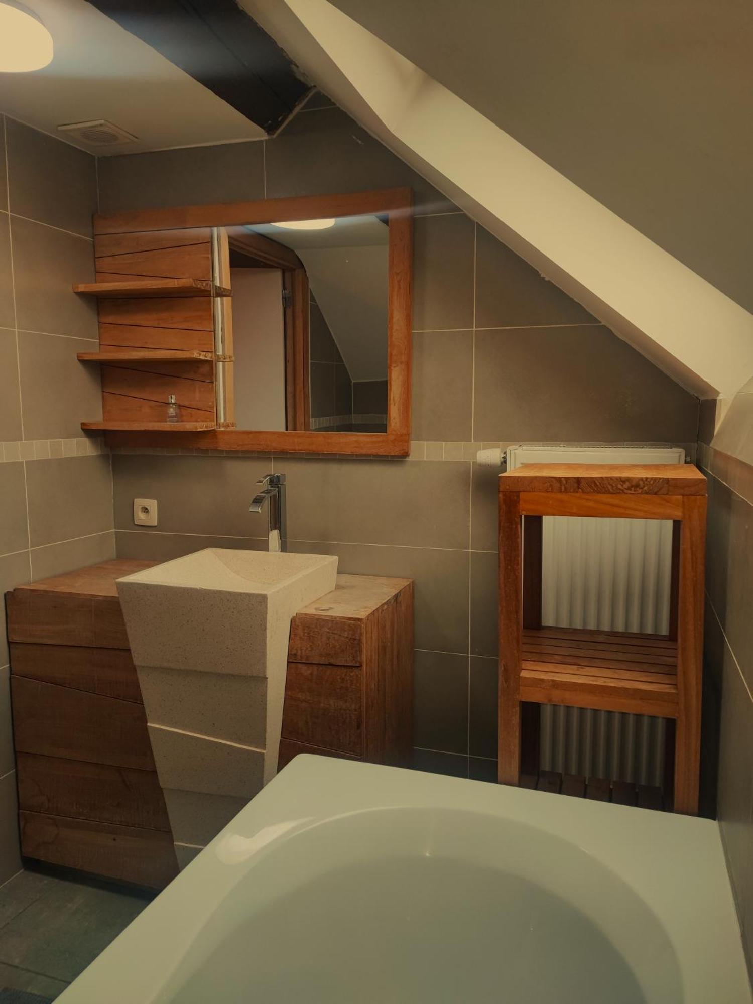Maison 3 Chambres Proximite Aeroport Et Grand Axes Charleroi Luaran gambar